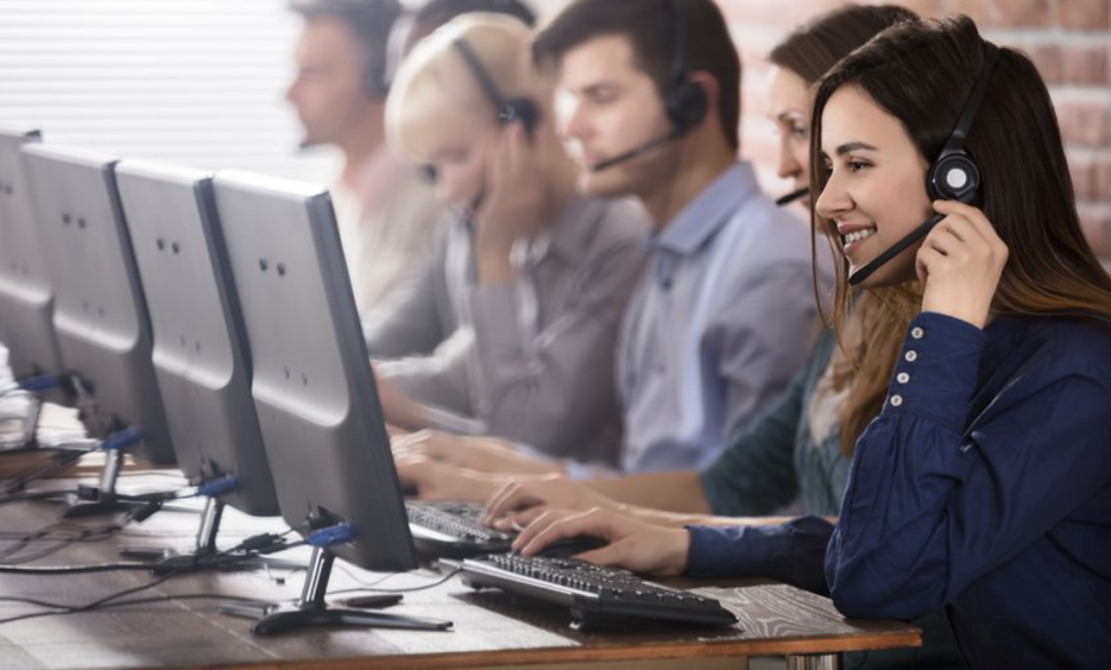 Top factors in evaluating when choosing a call centre service