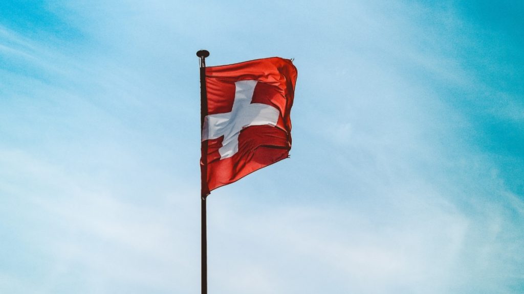 1 Swiss Introduces Live Signals For Informed Transaction Choice